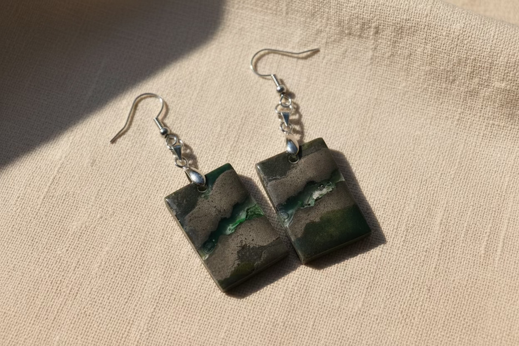 Ohrringe handgefertigt Beton und Harz – Geschenkidee – Riality Art & Design